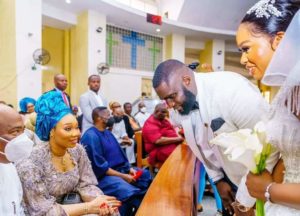 Chief Dr. Iwuanyanwu's son and his wife pays homage to Imo state Governor and his wife